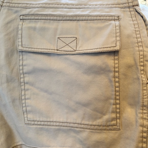 VINTAGE CABIN CREEK SHORTS - Picture 4 of 10